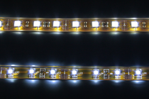 SMD3528型LEDとSMD5050型LEDの違い(1)