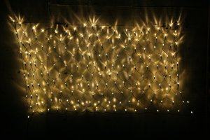 LEDネットライト、クリアー(電球色)LED180球、2mx1m、連結可