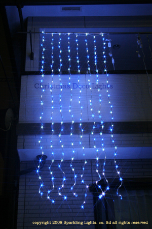 LEDイルミネーション、ウオーターフォールカーテン(ナイアガラ)、上下方向点滅、256球、ホワイト(白)/ブルー(青)ミックス