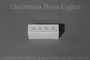 LEDテープライト用エンドキャップ、幅17mm、4芯用穴あき(3球1アドレス光の流れるテープライト／3528型2列タイプ用)